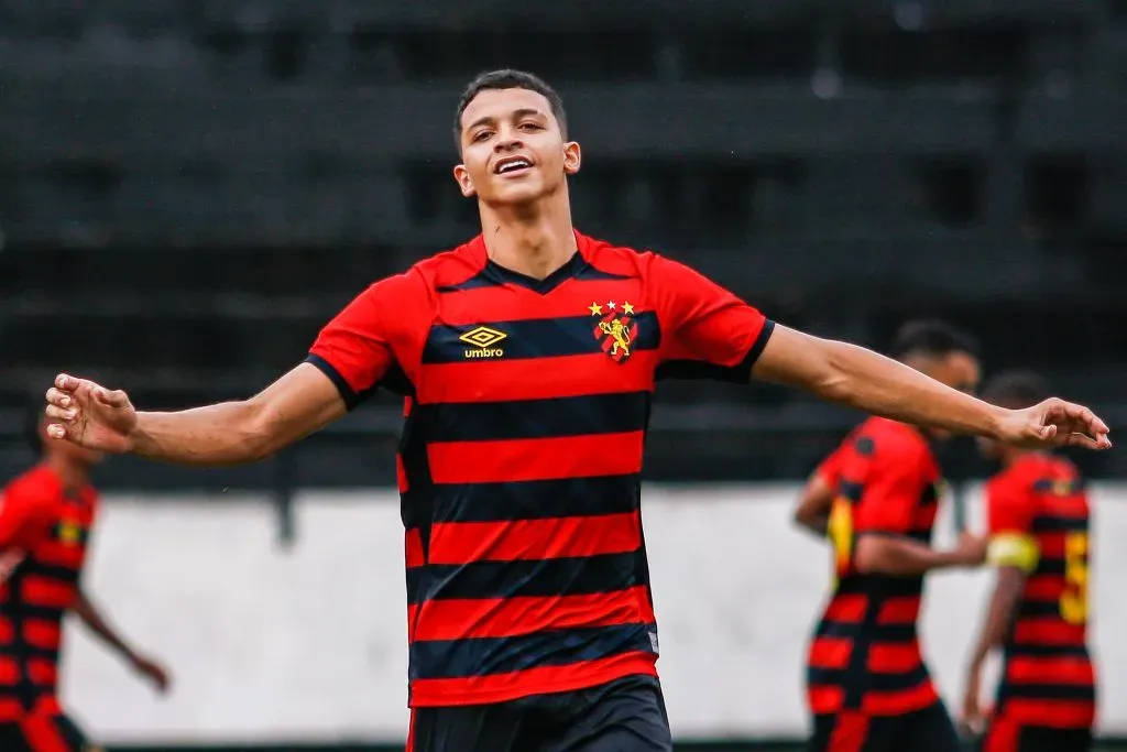 Rafael Vieira/AGIF – Centroavante chega ao colorado buscando oportunidades no elenco principal