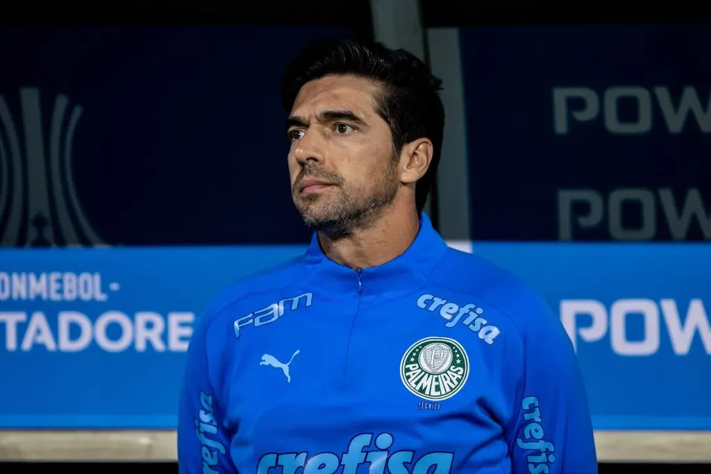 Foto: Abner Dourado/AGIF – Abel Ferreira, tecnico do Palmeiras, durante partida contra o Barcelona de Guayaquil no estadio Arena Allianz Parque pelo campeonato Libertadores 2023.