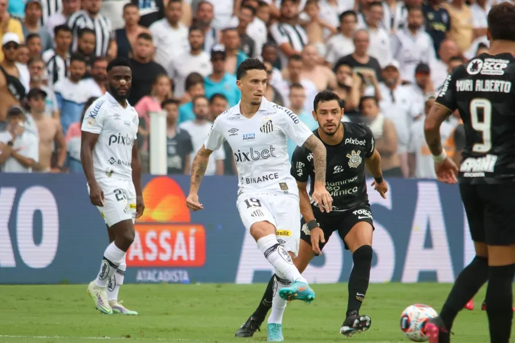 Foto: Fernanda Luz/AGIF – Santos x Corinthians na Vila Belmiro