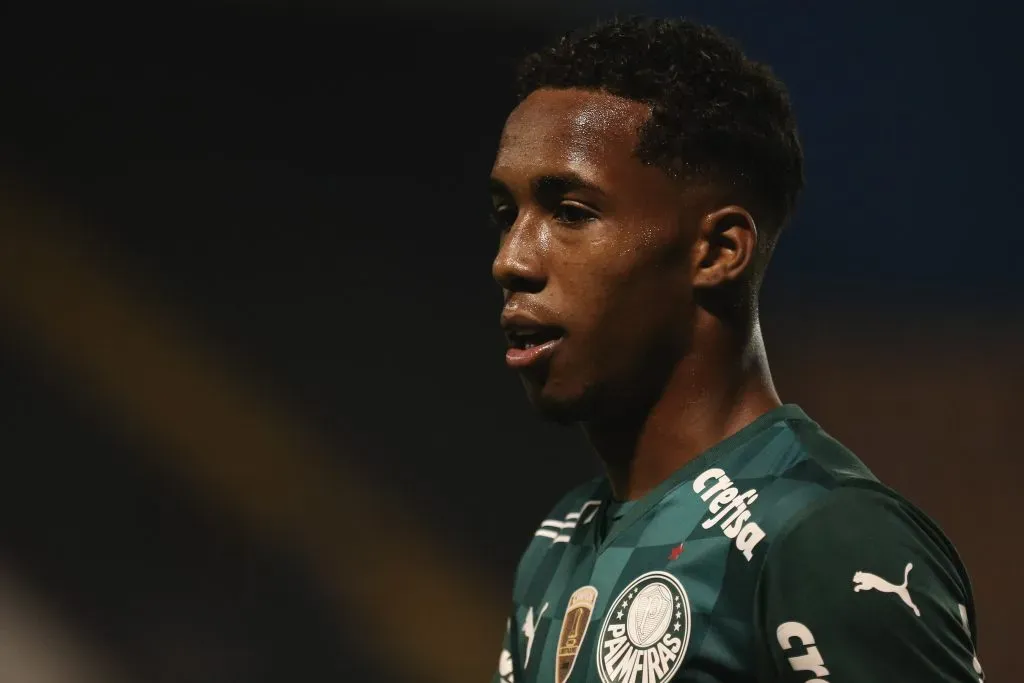 Foto: Ettore Chiereguini/AGIF – Kevin foi eleito o craque da última Copinha 2023 e busca seu espaço no Palmeiras de Abel Ferreira