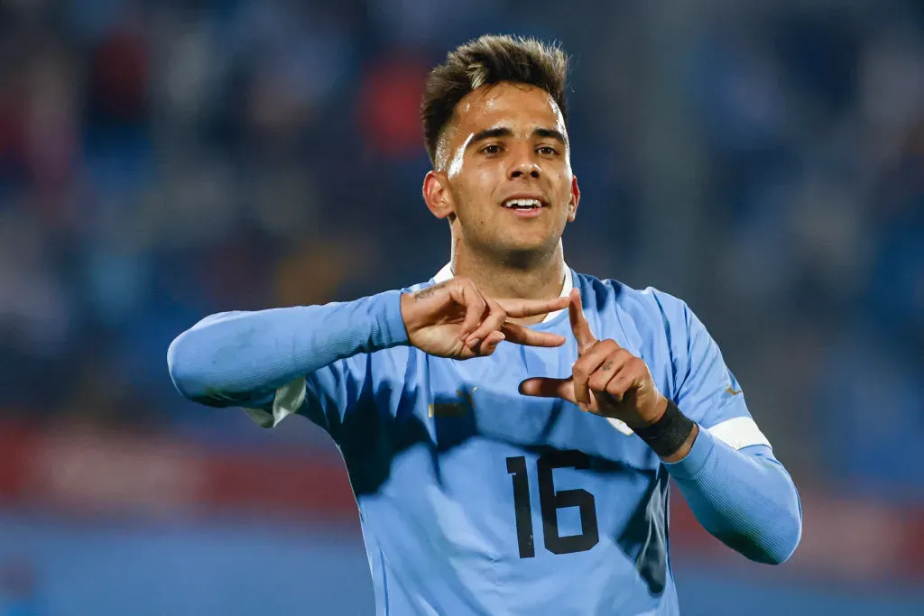 Rodrigo Zalazar pode ser reforço do Vasco. (Photo by Ernesto Ryan/Getty Images)