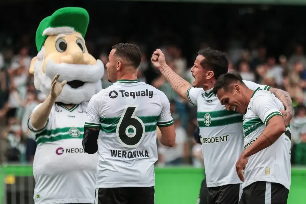 Foto: Robson Mafra/AGIF