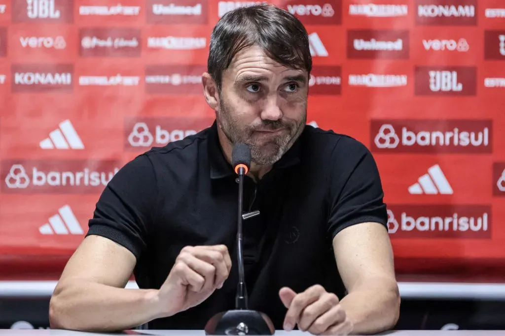 Foto: Robson Mafra/AGIF – Eduardo Coudet tem contrato no Internacional até dezembro e interessa ao Flamengo