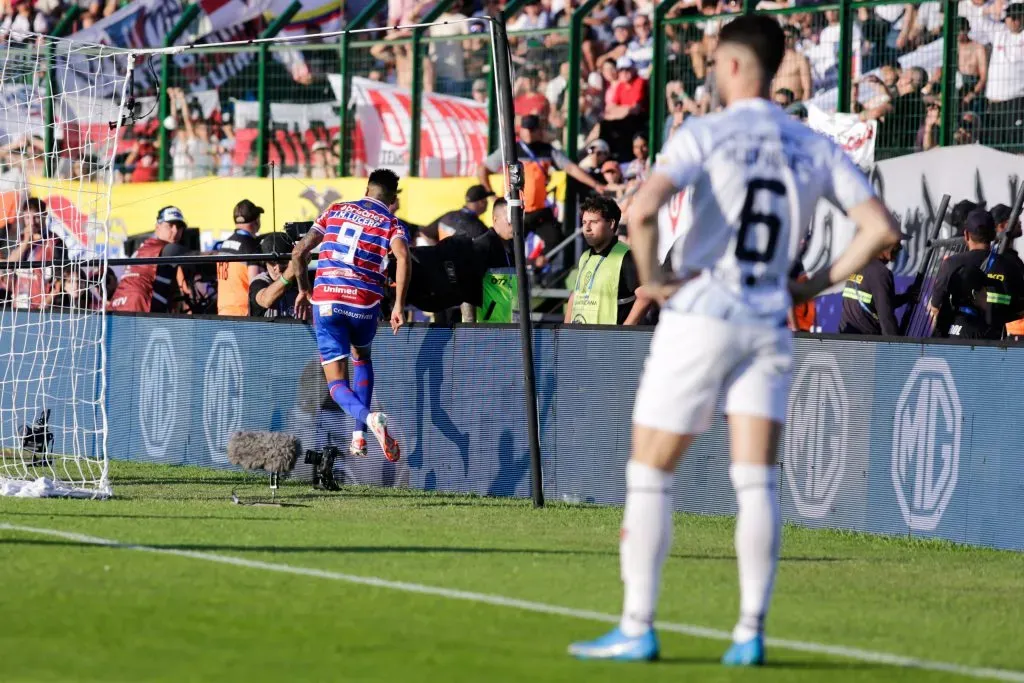 Lucero abriu o placar para o FortalezaFoto: Lucas Emanuel/AGIF