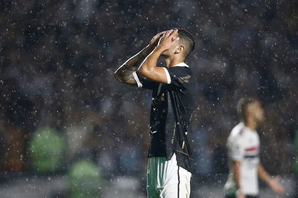 RIO DE JANEIRO, BRAZIL – OCTOBER 7: Praxedes of Vasco reacts after missing a goal during the match between Vasco Da Gama and Sao Paulo as part of Brasileirao 2023 at Sao Januario Stadium on October 7, 2023 in Rio de Janeiro, Brazil. (Photo by Wagner Meier/Getty Images)