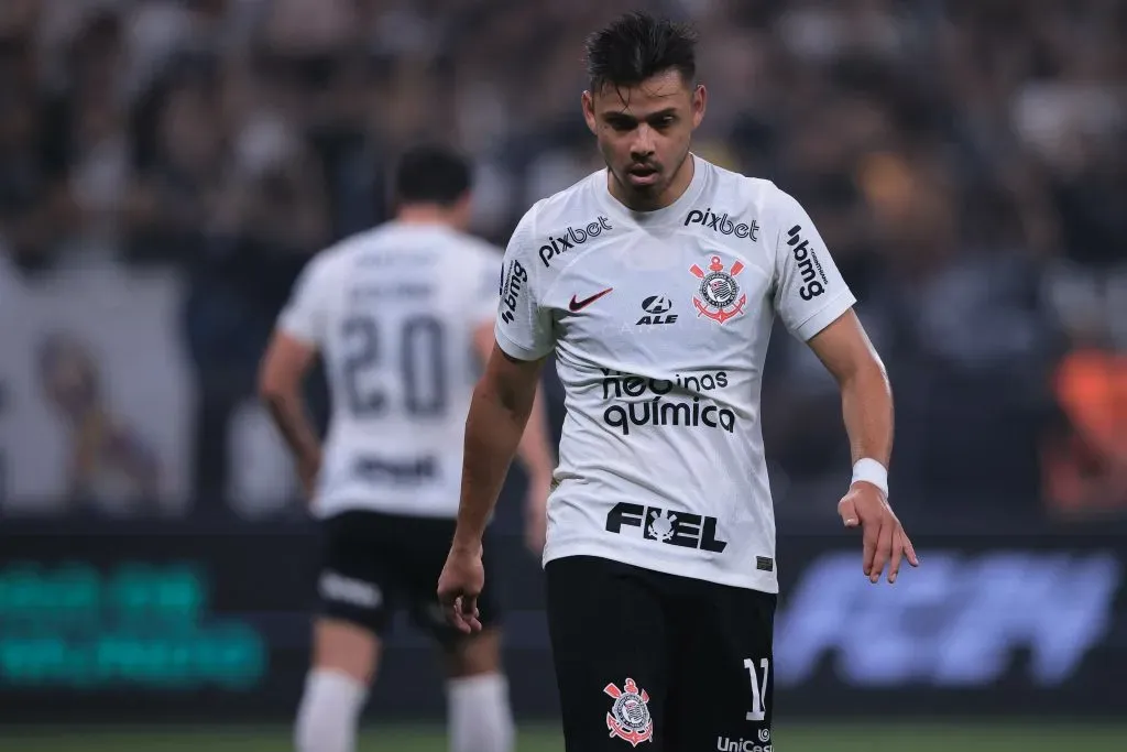 Foto: Ettore Chiereguini/AGIF – Romero saiu bravo em vitória do Corinthians