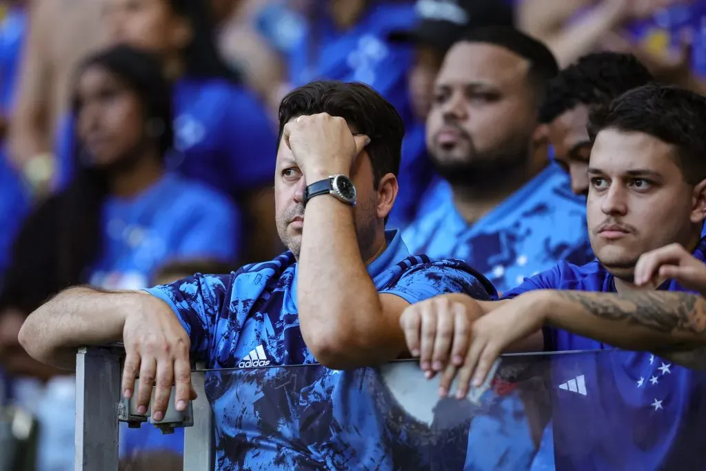 Torcedores lamentam mais uma derrotaFoto: Gilson Lobo/AGIF