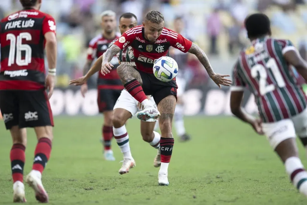 Bolavip Esportes - Foram 443 partidas entre Flamengo e Fluminense