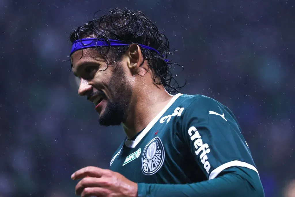 Gustavo Scarpa, jogador do Palmeiras, durante partida contra o Fortaleza no estádio Arena Allianz Parque pelo campeonato Brasileiro A 2022. Foto: Marcello Zambrana/AGIF