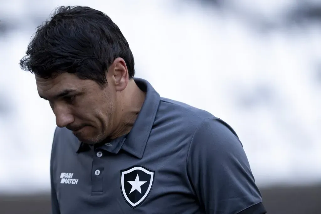 Mauro Cezar detona arbitragem de Vasco x Botafogo: 'Padrão futebol carioca'  - ISTOÉ Independente