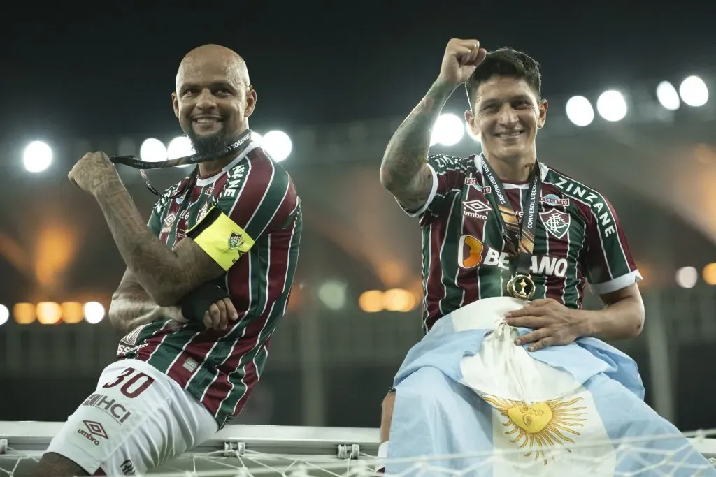 German Cano e Felipe Melo comemoram o título da Libertadores.  Foto: Jorge Rodrigues/AGIF