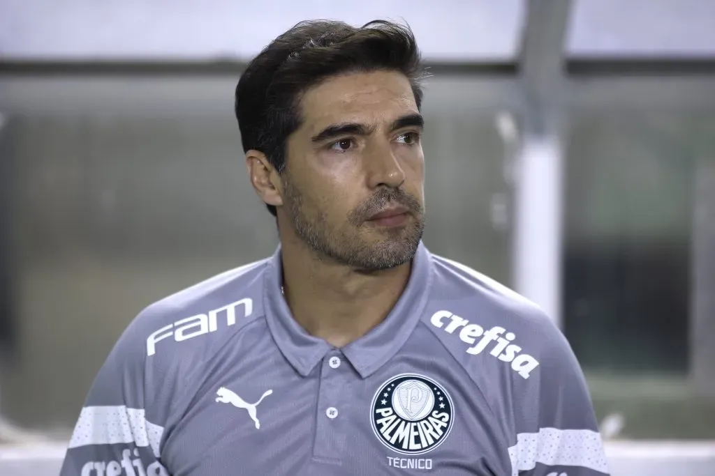 Foto: Marcello Zambrana/AGIF – Abel Ferreira foi criticado pelos palmeirenses