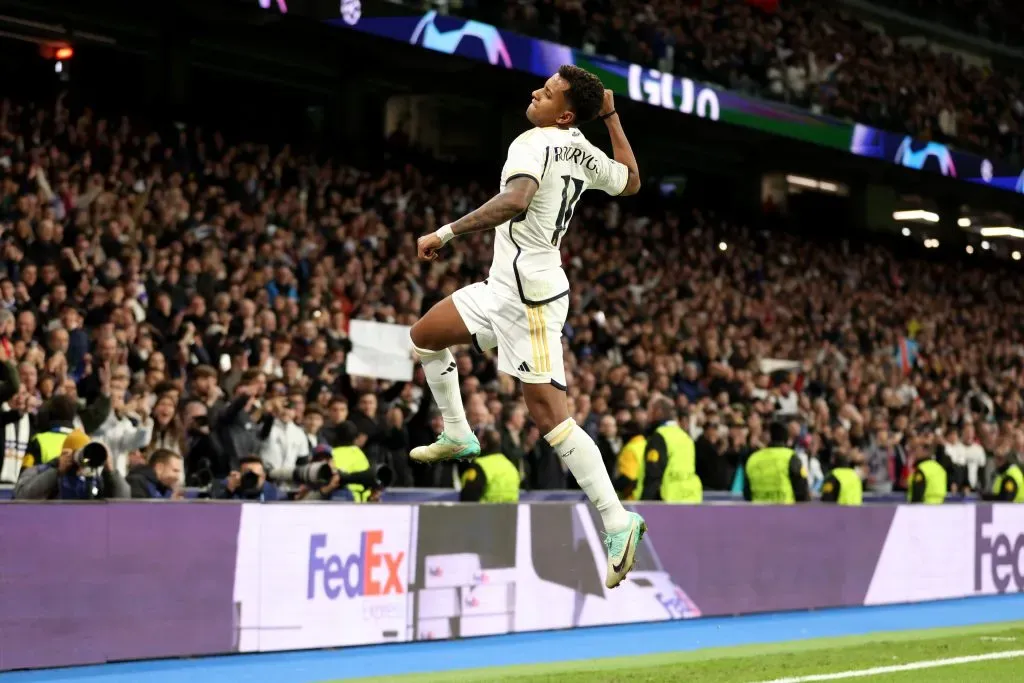 Rodrygo comemora gol marcado pelo Real Madrid, contra o Braga – Foto Florencia Tan Jun/Getty Images