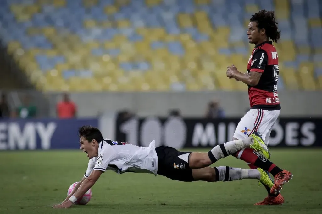 Foto: Luciano Belford/AGIF – Matheus Vital foi revelado no Vasco