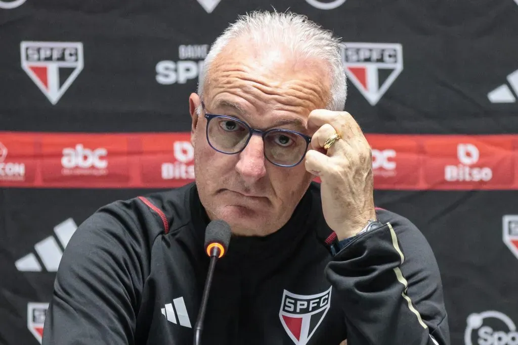 Dorival Júnior não deve dar mais espaço a Luan, segundo Jorge Nicola Foto: Robson Mafra/AGIF