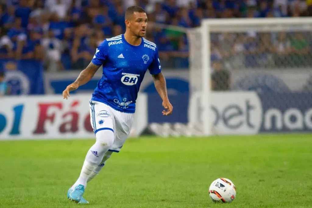 Zé Ivaldo é o primeiro refprço do Cruzeiro para zaga em 2024. Foto: Fernando Moreno/AGIF