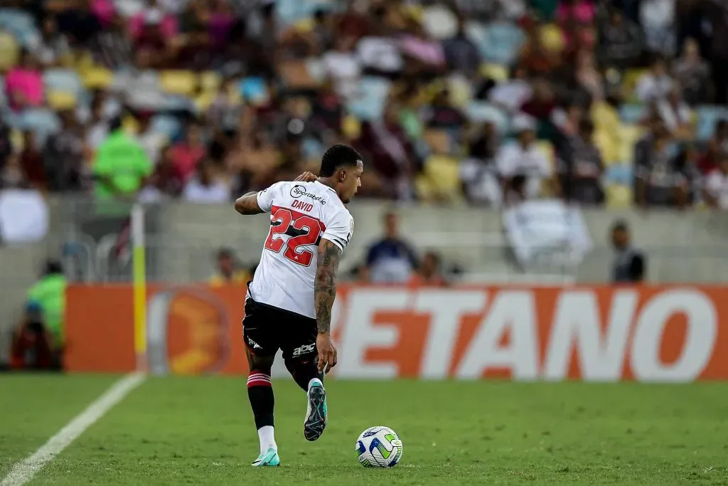 David, do São Paulo, na partida contra o Fluminense. Foto: Thiago Ribeiro/AGIF