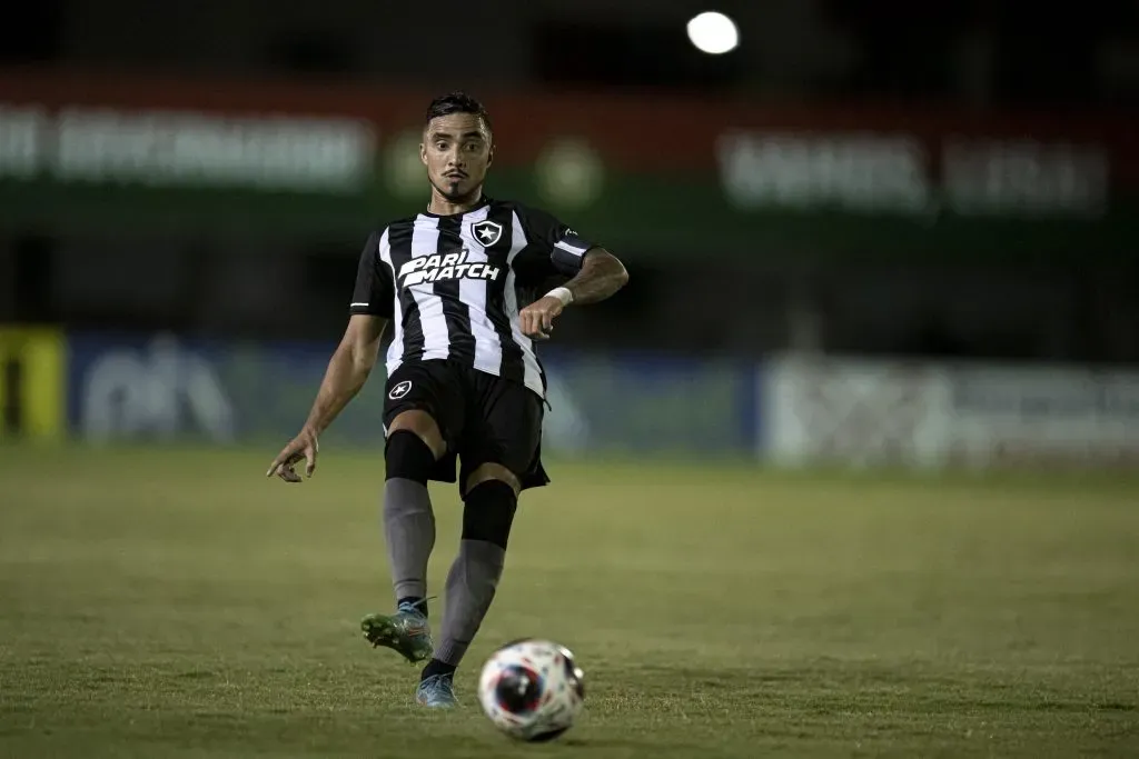 Rafael em atividade pelo Botafogo. Foto: Jorge Rodrigues/AGIF