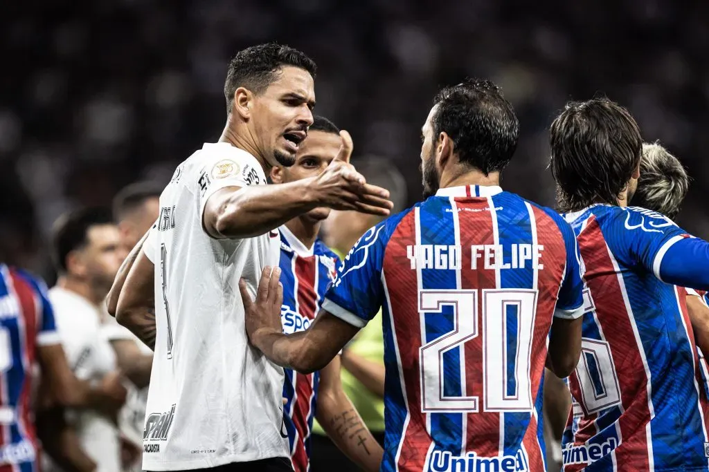 SP – SAO PAULO – 24/11/2023 – BRASILEIRO A 2023, CORINTHIANS X BAHIA – Lucas Veríssimo, jogador do Corinthians, durante partida contra o Bahia no estádio Arena Corinthians pelo campeonato Brasileiro A 2023. Foto: Abner Dourado/AGIF