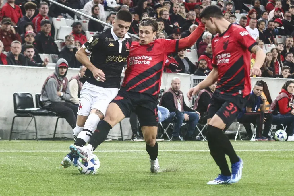 Onde vai passar o jogo do ATHLETICO-PR x VASCO hoje (25/11)? Passa