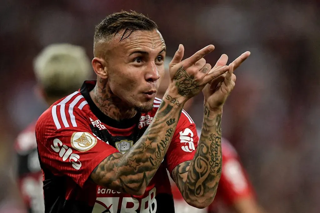 Everton Cebolinha jogador do Flamengo comemora seu gol durante partida contra o Gremio no estadio Maracana pelo campeonato BRASILEIRO A 2023. Foto: Thiago Ribeiro/AGIF