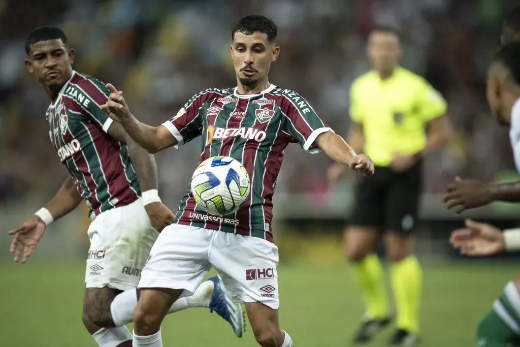 Daniel jogador do Fluminense durante partida contra o Coritiba no estadio Maracanã pelo campeonato Brasileiro A 2023. Foto: Jorge Rodrigues/AGIF