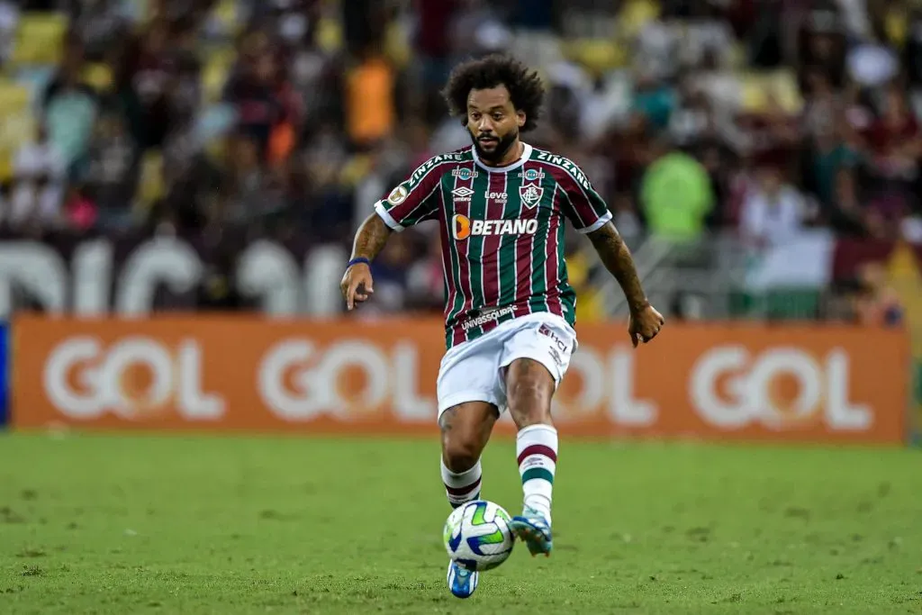 Marcelo em ação pelo Tricolor. O Flu está preocupado com o desgaste físico do camisa 12 –  Foto: Thiago Ribeiro/AGIF