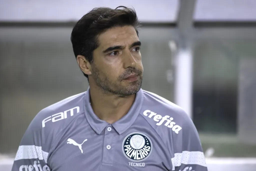 Abel Ferreira técnico do Palmeiras vem recebendo sondagens para deixar a equipe em 2024. Foto: Marcello Zambrana/AGIF