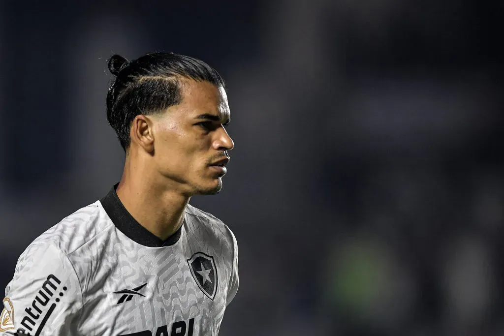 Foto: Thiago Ribeiro/AGIF - Danilo Barbosa - jogador do Botafogo