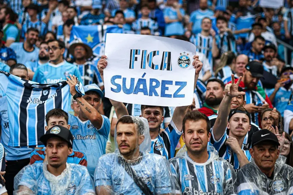 Foto: Maxi Franzoi/AGIF – Gremistas farão despedida para Suárez