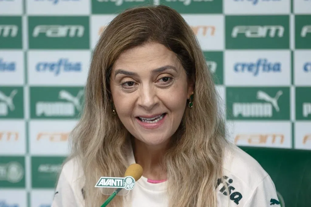 A Presidente do Palmeiras Leila Pereira durante coletiva de imprensa realizada no CT Barra Funda. Foto: Ettore Chiereguini/AGIF