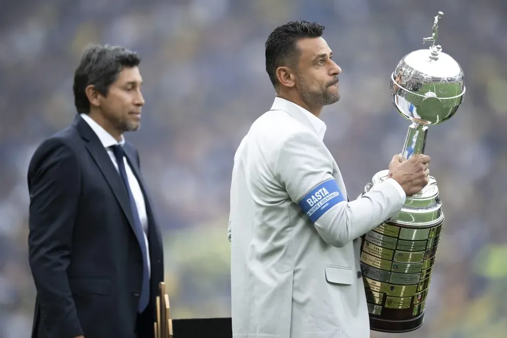 Fred com a taça da Libertadores. Foto: Jorge Rodrigues/AGIF