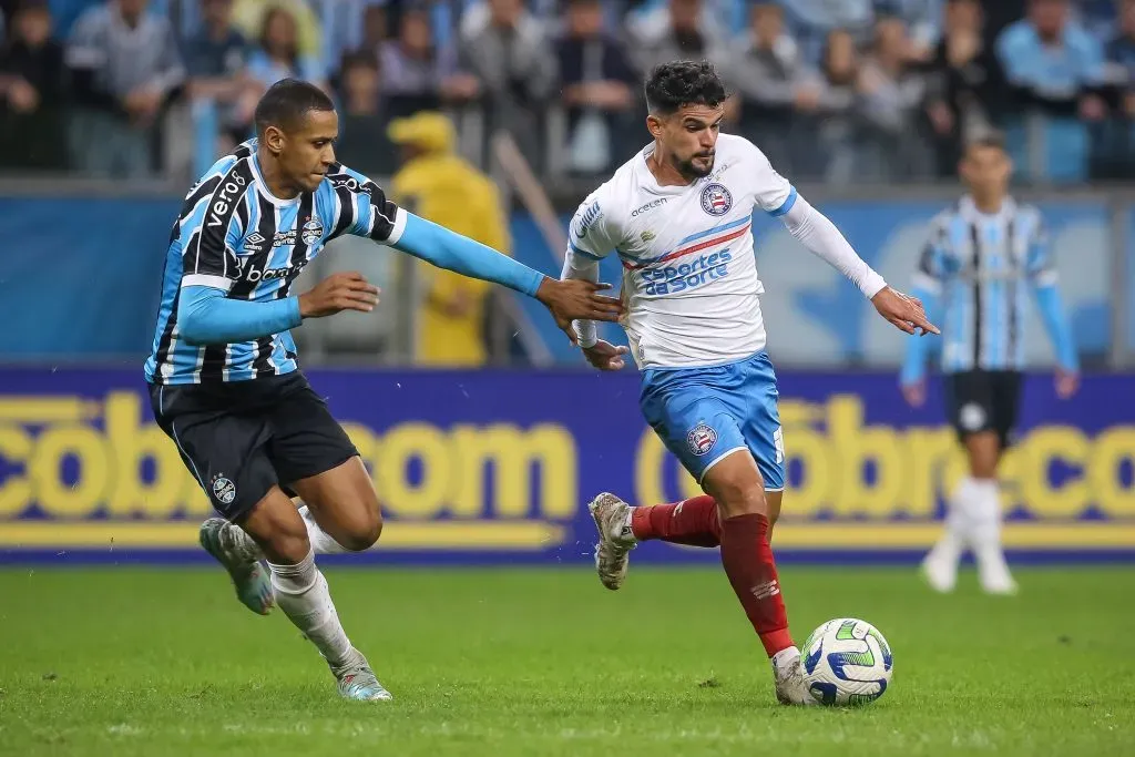 Cauly na partida contra o Grêmio. Foto: Pedro H. Tesch/AGIF