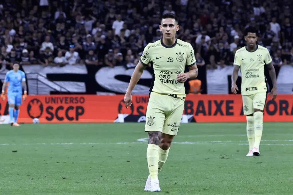 Corinthians não para em Matías Rojas e agora mira jogador camisa 10 do  Santos