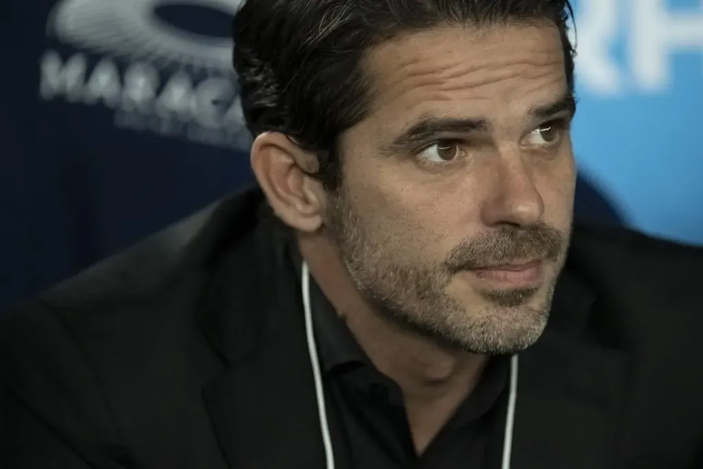 Fernando Gago tecnico do Racing durante partida contra o Flamengo no estadio Maracana pelo campeonato Libertadores 2023. Foto: Jorge Rodrigues/AGIF