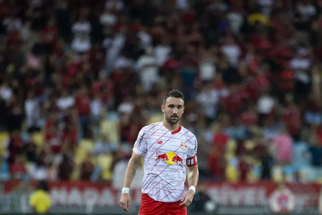 Foto: Fabio Moreira Pinto/AGIF – Negociação do Flamengo por Léo Ortiz ficou complicada