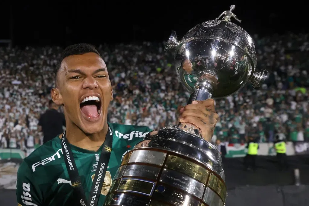 Gabriel Verón foi campeão da Libertadores – Foto: Buda Mendes/Getty Images