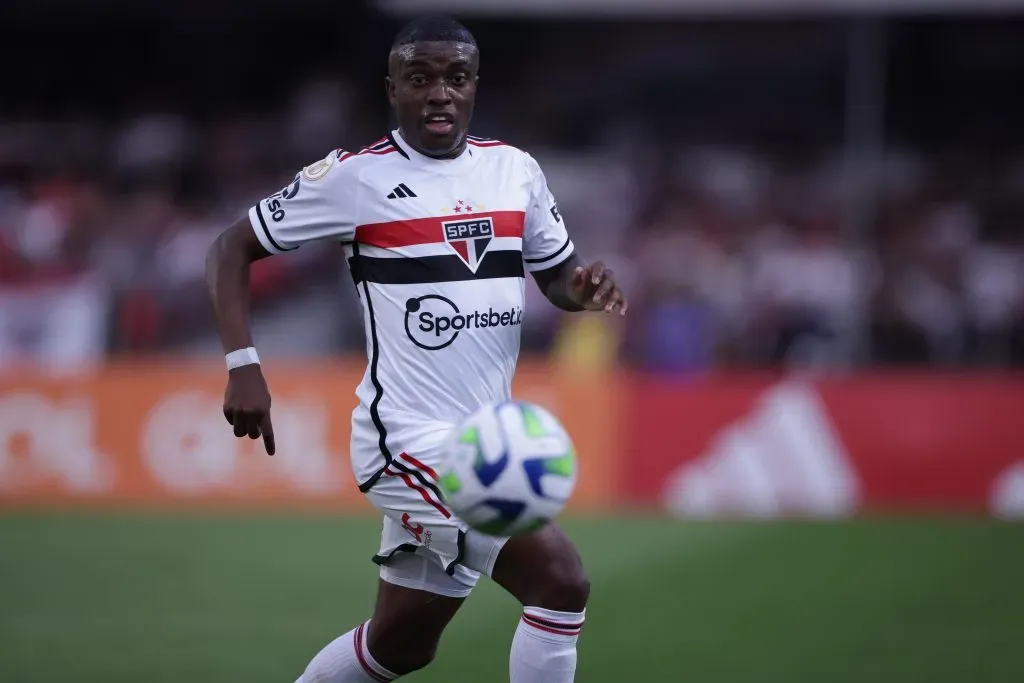 Jhegson Méndez somou poucos minutos em campo. Foto: Ettore Chiereguini/AGIF