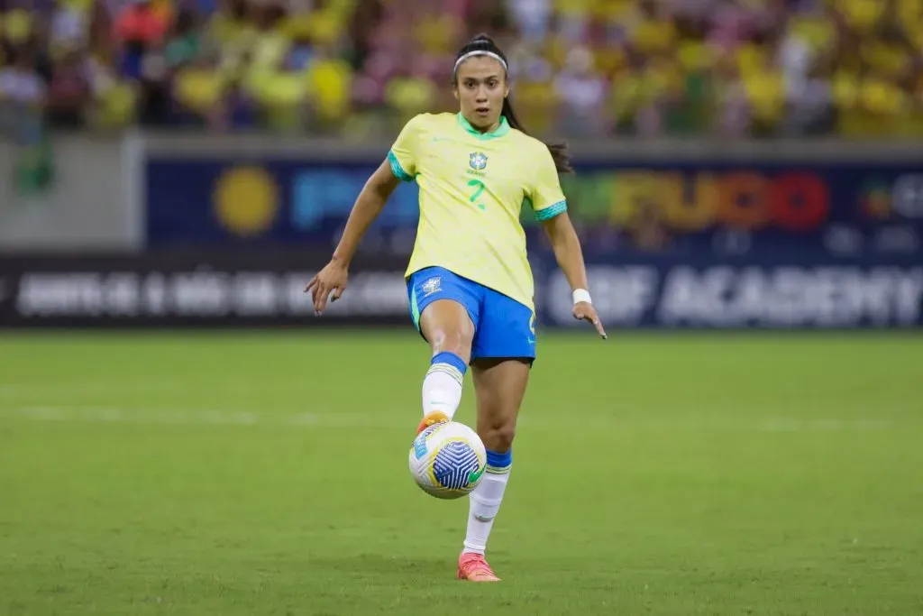 Antônia jogadora do Brasil durante a partida de futebol. Foto: Rafael Vieira/AGIF