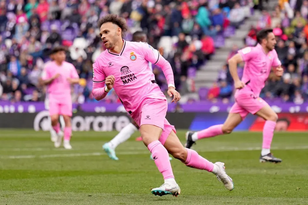 VALLADOLID, SPAIN – MARCH 05: Martin Braithwaite of RCD Espanyol celebrates after scoring the team’s first goal during the LaLiga Santander match between Real Valladolid CF and RCD Espanyol at Estadio Municipal Jose Zorrilla on March 05, 2023 in Valladolid, Spain. (Photo by Angel Martinez/Getty Images)