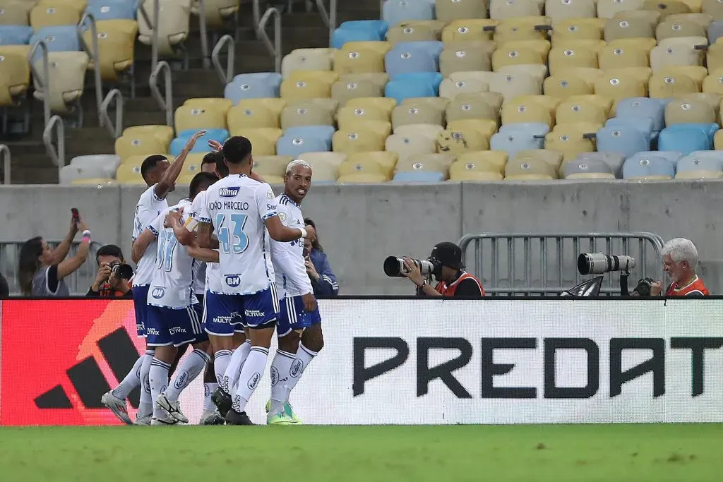 RIO DE JANEIRO, BRAZIL – JUNE 30: Matheus Pereira of Cruzeiro celebrates after scoring the first goal of his team during the match between Flamengo and Cruzeiro as part of Brasileirao 2024 at Maracana Stadium on June 30, 2024 in Rio de Janeiro, Brazil. (Photo by Wagner Meier/Getty Images)