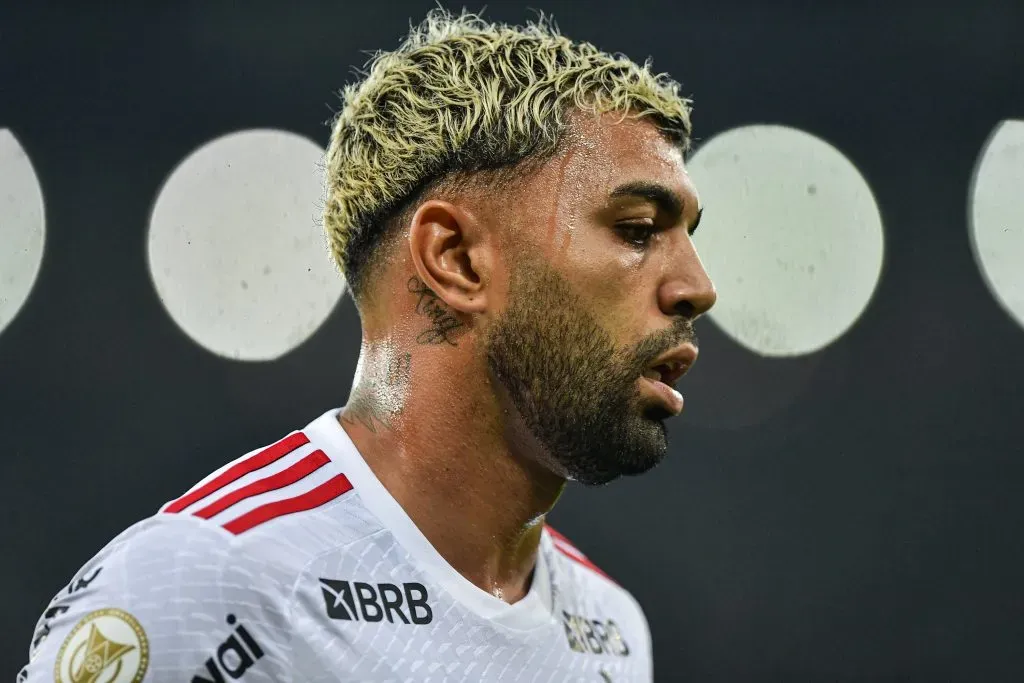 Gabigol não vive boa fase no Flamengo em 2024. Foto: Thiago Ribeiro/AGIF