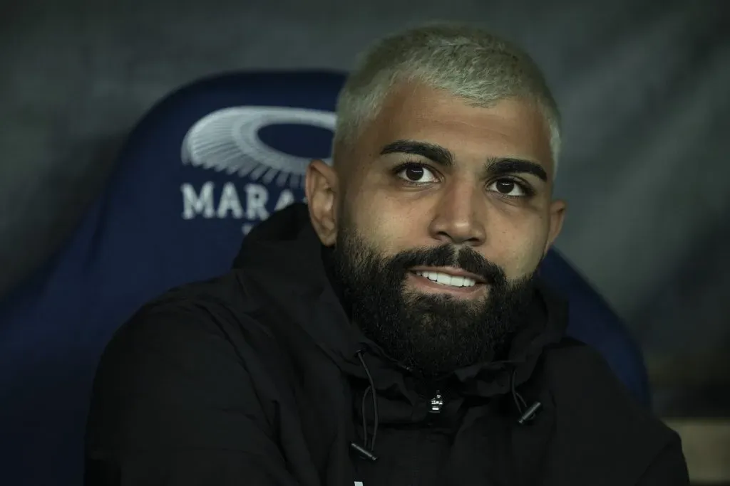Gabi jogador do Flamengo antes da partida contra o Fortaleza no estadio Maracana pelo campeonato Brasileiro A 2024. Foto: Jorge Rodrigues/AGIF