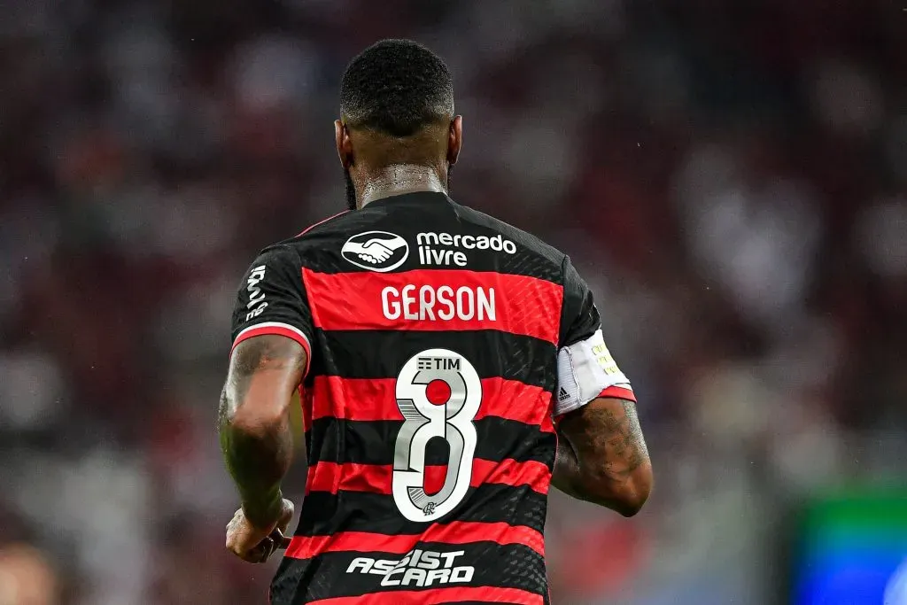 Gerson é dono da camisa 8 do Flamengo. Foto: Thiago Ribeiro/AGIF