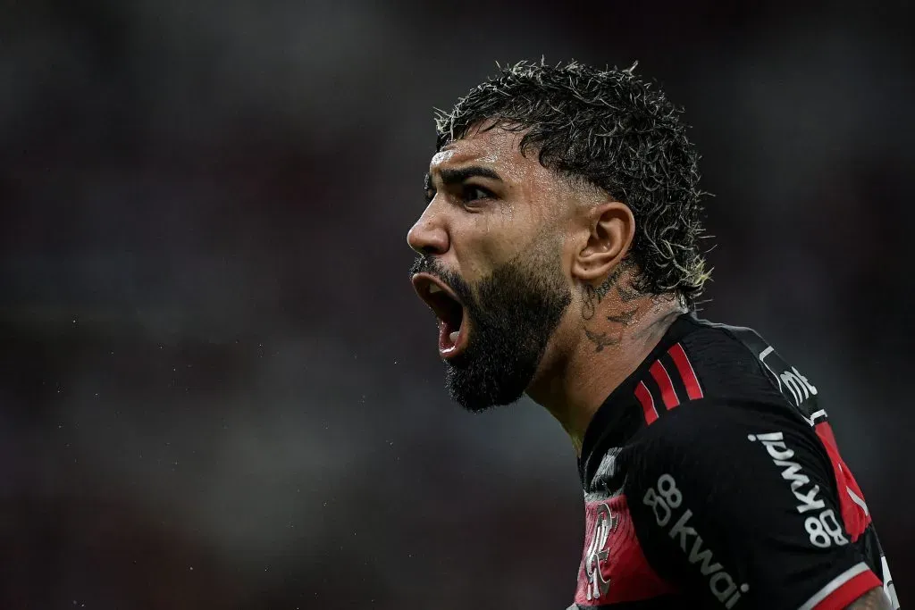 Gabigol pode deixar o Flamengo e assinar com o Cruzeiro. Foto: Thiago Ribeiro/AGIF