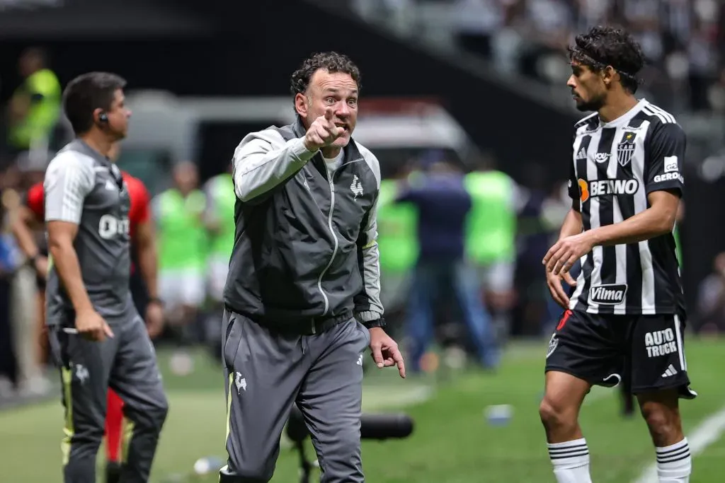 Gabriel Milito técnico do Atlético-MG durante partida contra o Vasco na Arena MRV pelo Campeonato Brasileiro A 2024. Foto: Gilson Lobo/AGIF