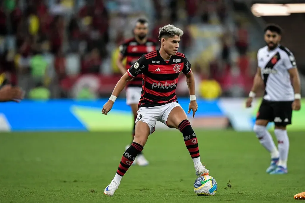 Luiz Araújo em partida contra o Vasco. Foto: Thiago Ribeiro/AGIF