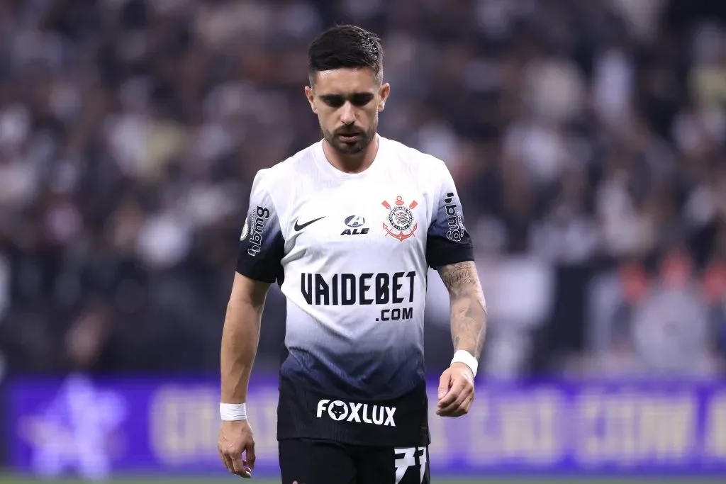 Igor Coronado em partida contra o Botafogo. Foto: Marcello Zambrana/AGIF