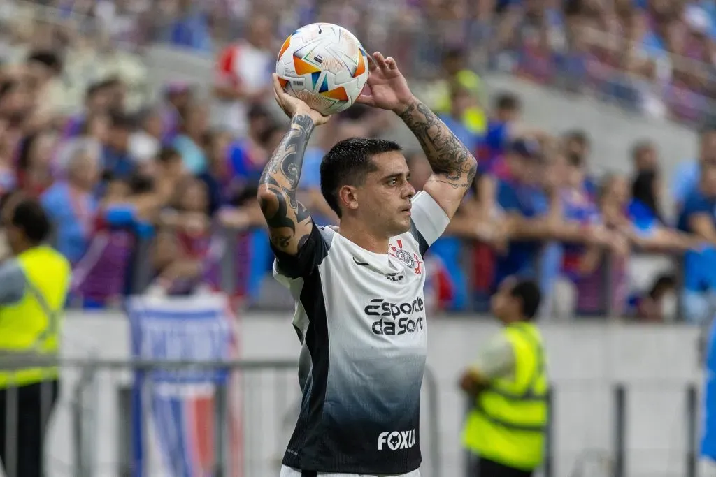 Fagner não fica para a temporada de 2025. Foto: Baggio Rodrigues/AGIF