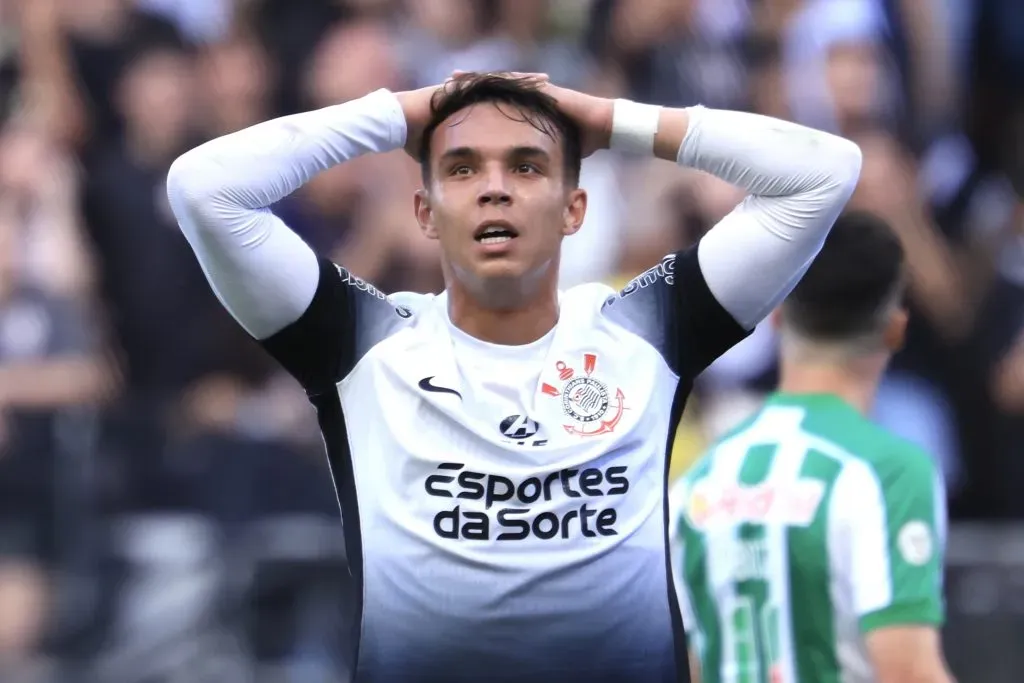 Giovane não chegou a acordo com o Corinthians. Foto: Marcello Zambrana/AGIF